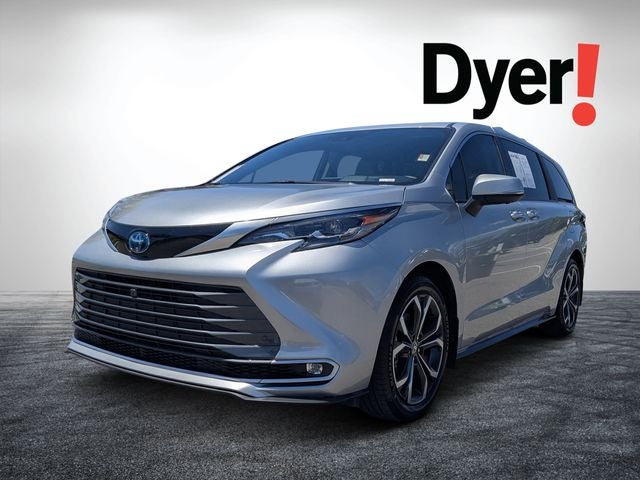 2025 Toyota Sienna Platinum 7 Passenger