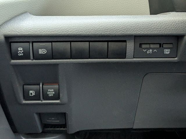 2021 Toyota Sienna XLE 7 Passenger