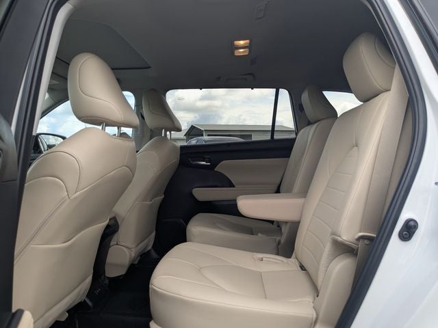 2024 Toyota Highlander XLE