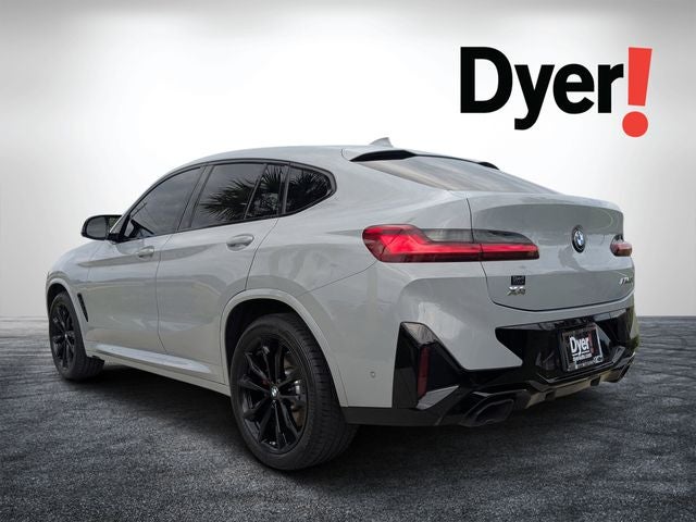2023 BMW X4 M40i