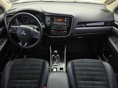 2019 Mitsubishi Outlander SE