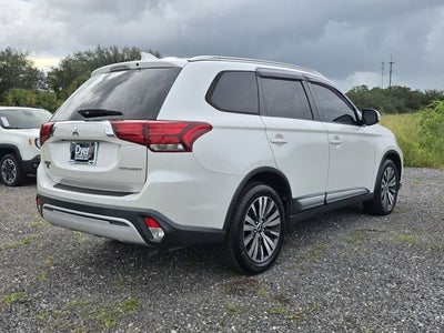 2019 Mitsubishi Outlander SE