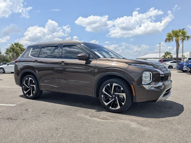 2024 Mitsubishi Outlander SEL