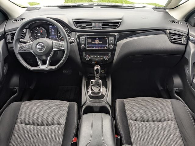 2020 Nissan Rogue Sport SV