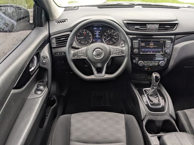 2020 Nissan Rogue Sport SV