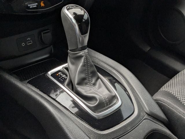 2020 Nissan Rogue Sport SV