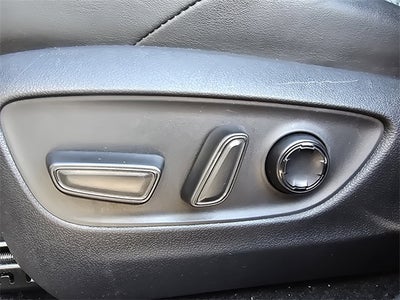 2021 Toyota Venza Base