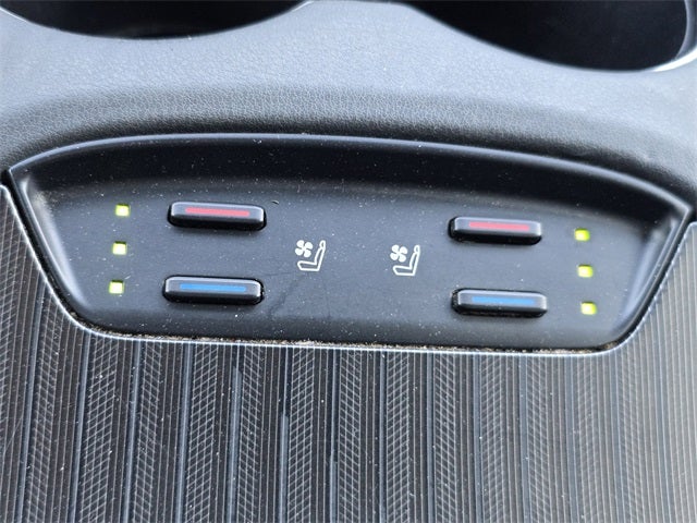 2021 Toyota Venza Base