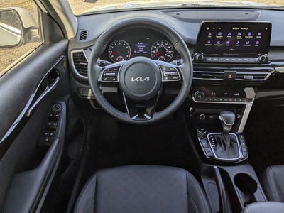 2023 Kia Seltos EX