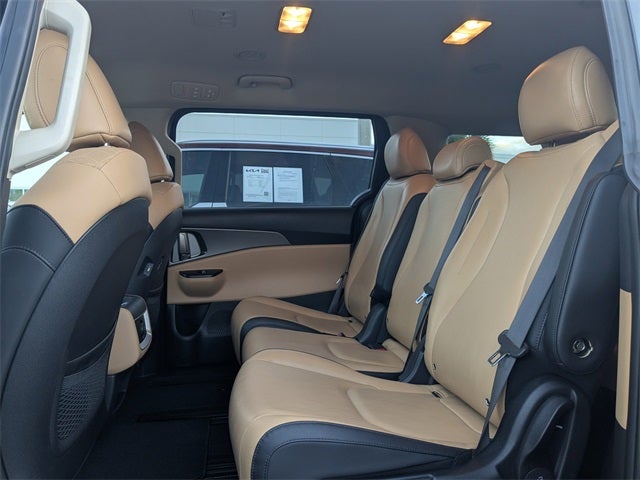 2024 Kia Carnival LX