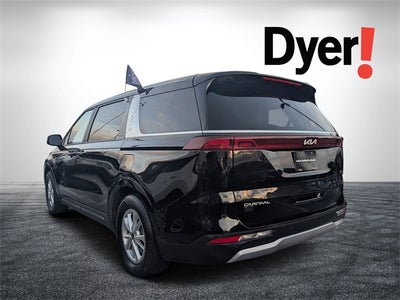 2024 Kia Carnival LX