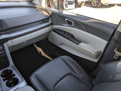 2024 Kia Carnival LX