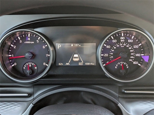 2023 Kia Carnival LX