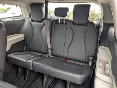 2022 Kia Carnival SX