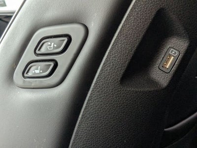 2022 Kia Carnival SX