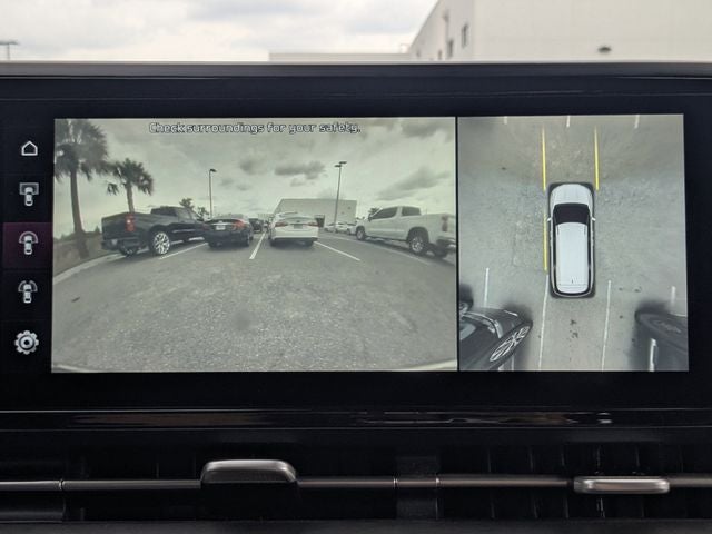 2022 Kia Carnival SX