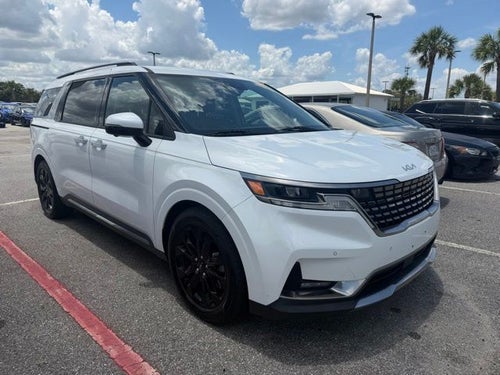 2023 Kia Carnival SX