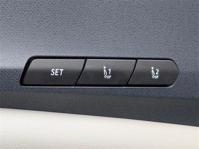 2025 Kia Carnival Hybrid SX