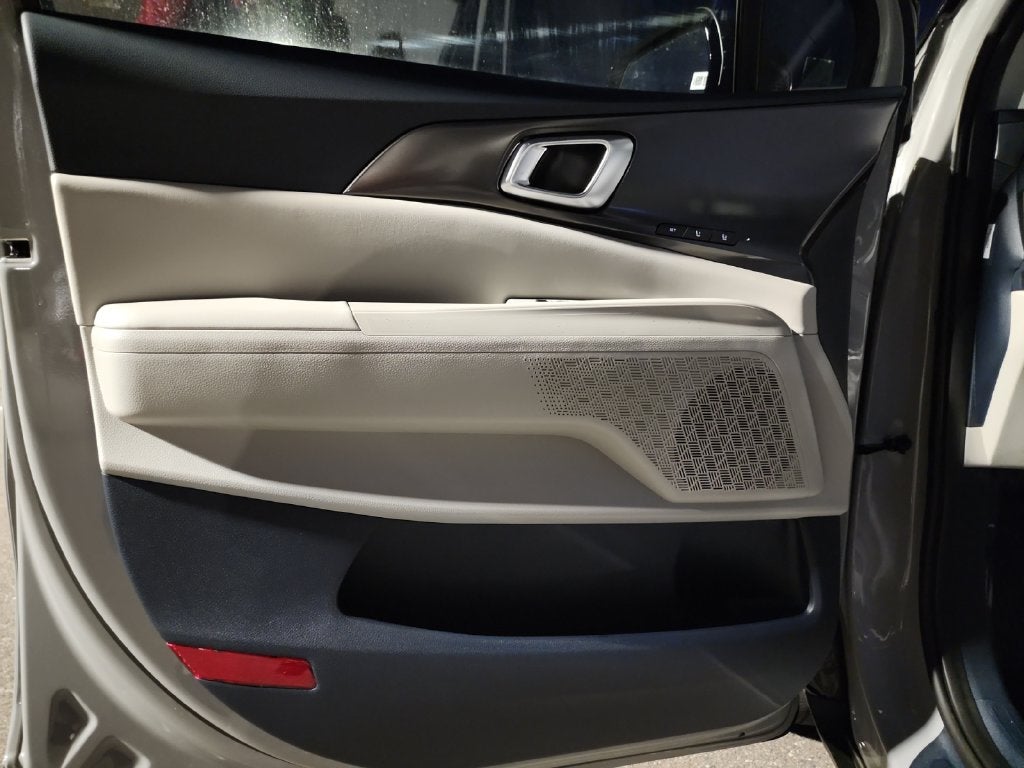 2027 Kia Carnival Hybrid SX