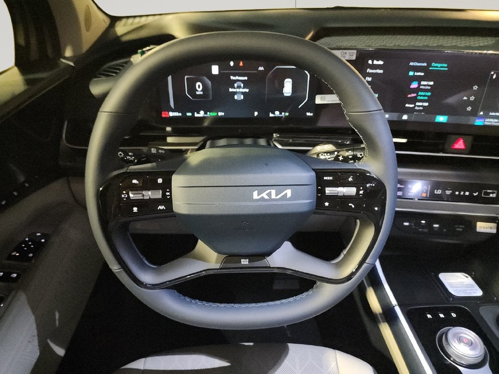 2027 Kia Carnival Hybrid SX