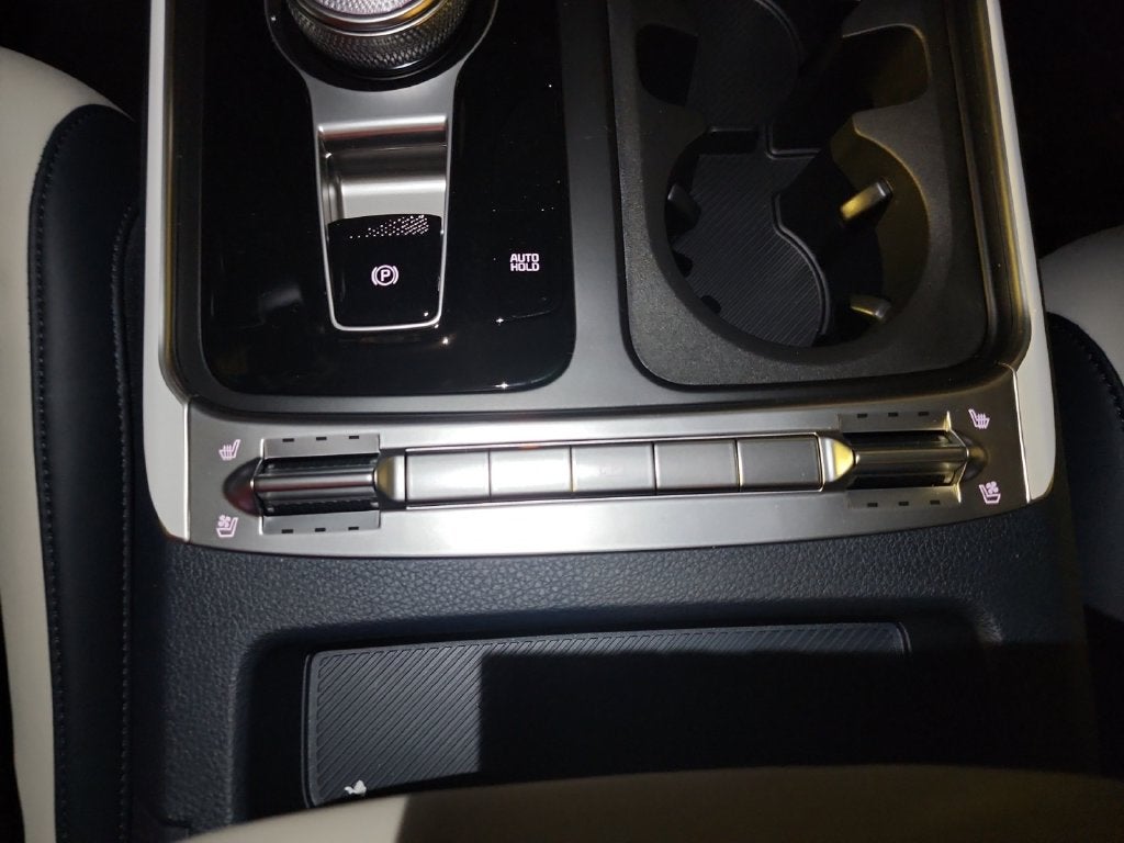 2027 Kia Carnival Hybrid SX