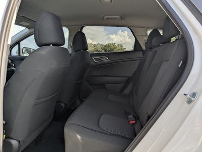 2025 Kia Sportage Hybrid LX
