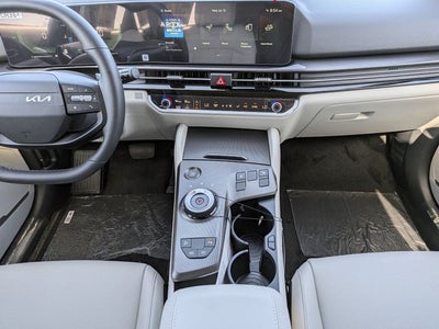 2027 Kia Sportage EX