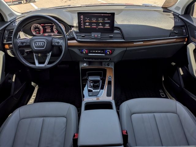 2022 Audi Q5 45 S line Premium quattro