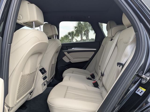 2025 Audi Q5 45 S line Premium quattro