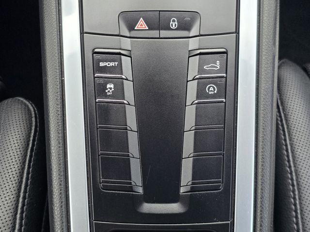 2017 Porsche 718 Cayman Base