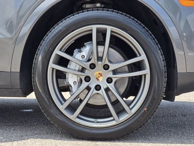2020 Porsche Cayenne Base