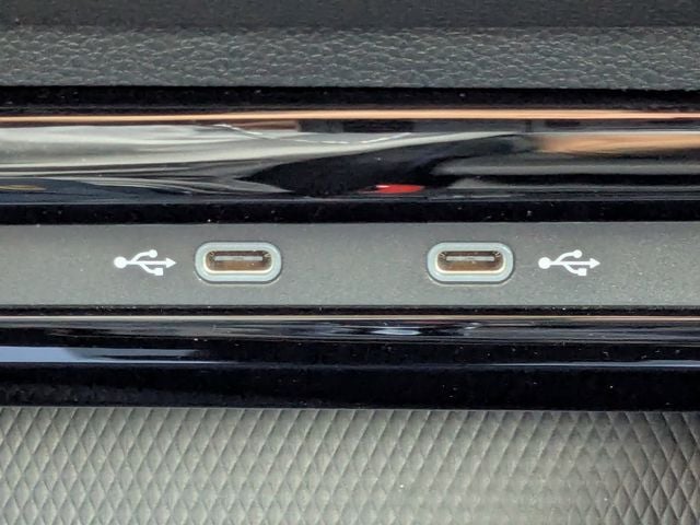 2023 Volkswagen Golf R 2.0T