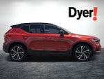 2019 Volvo XC40 R-Design