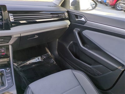 2025 Volkswagen Jetta 1.5T SE