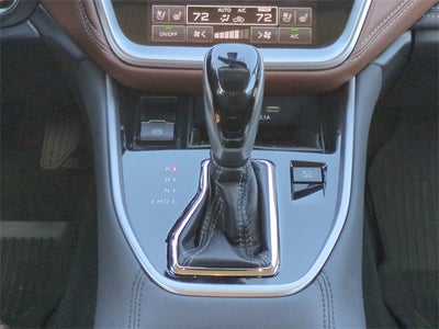 2020 Subaru Outback Touring