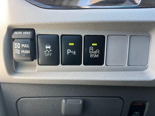 2017 Toyota Sienna XLE 7 Passenger