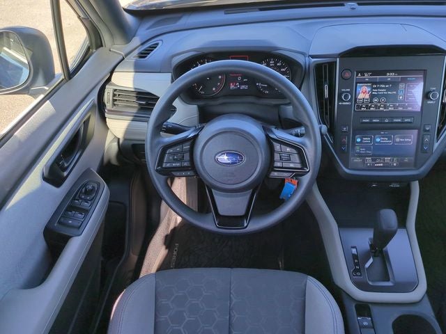 2025 Subaru Forester Base