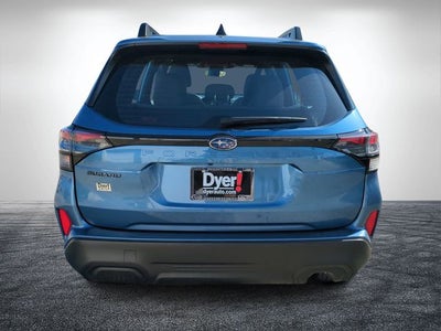 2025 Subaru Forester Base