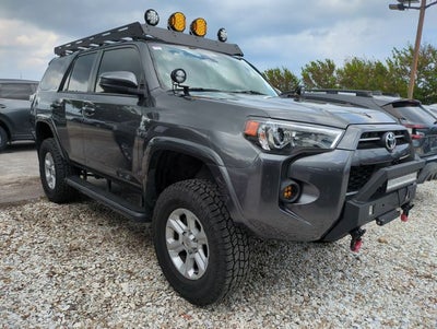 2022 Toyota 4Runner SR5