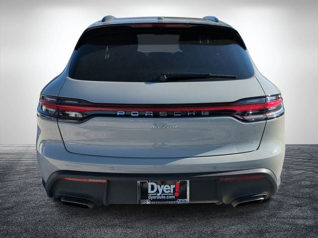 2025 Porsche Macan Base