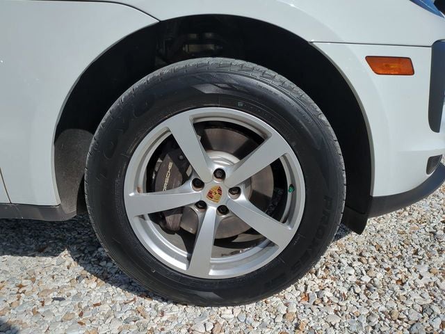 2021 Porsche Macan Base