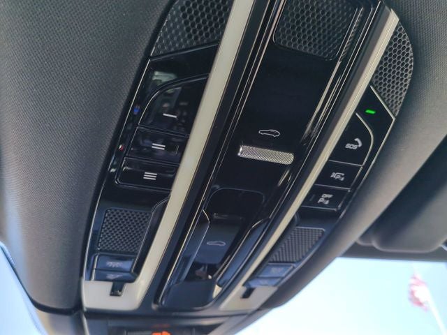 2020 Porsche Cayenne Base