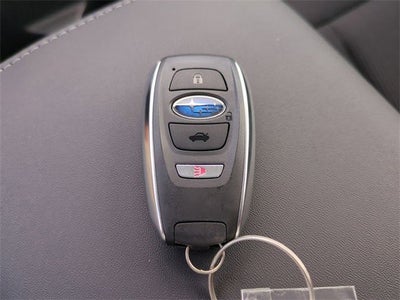 2025 Subaru LEGACY Premium