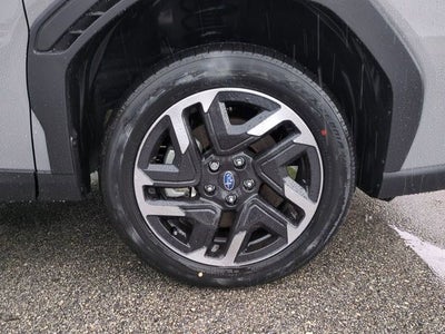 2026 Subaru FORESTER Premium Hybrid