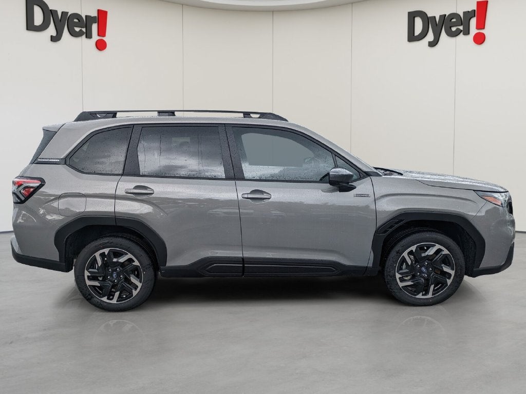 2026 Subaru FORESTER Premium Hybrid
