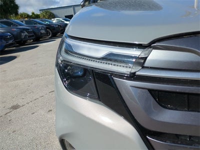 2025 Subaru FORESTER Limited Hybrid