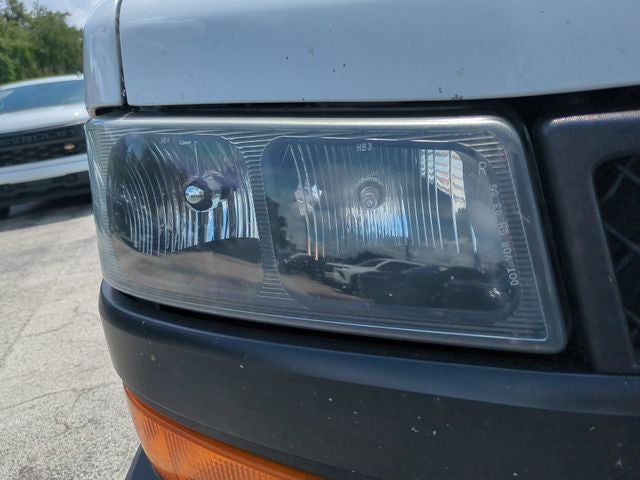 2023 Chevrolet Express 2500 Work Van Cargo