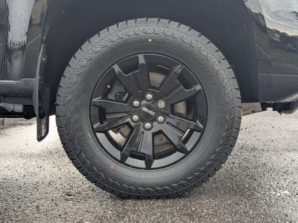 2022 GMC Canyon AT4 w/Leather