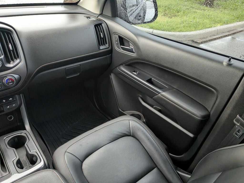 2022 GMC Canyon AT4 w/Leather
