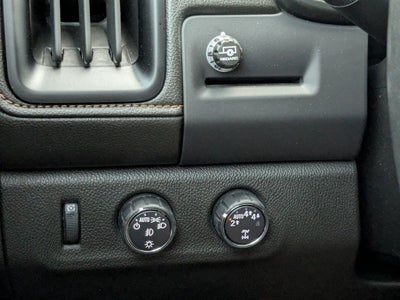 2022 GMC Canyon AT4 w/Leather